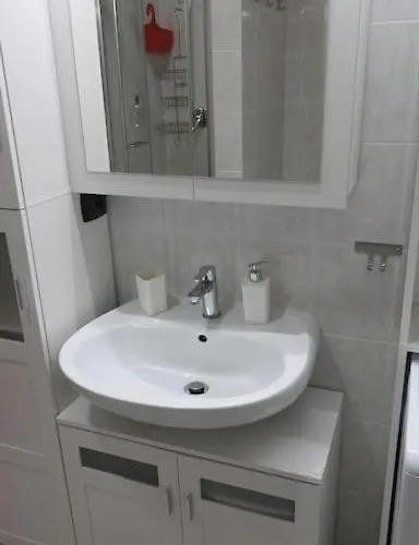 Gin E Gepa Monolocale Appartement Como