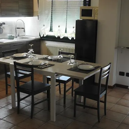 Gin E Gepa Monolocale Διαμέρισμα