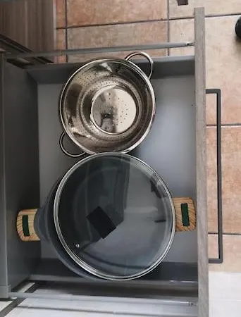 Gin E Gepa Monolocale 科莫