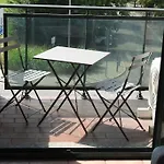 Gin E Gepa Monolocale Комо